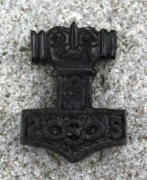 Wikinger Schmuck Anh&auml;nger ZANE 4.4 cm Schwarzer...